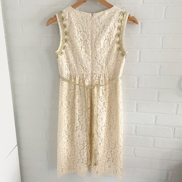 NWT Anna Sui Anthropologie Lonoke Crochet Ivory Cream Lace Sheath Dress Size 0 - Picture 16 of 16